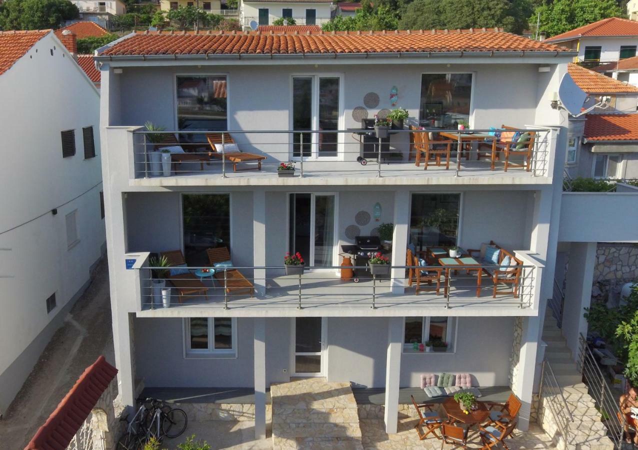 Anemos Apartman Apartment Tisno Exterior photo